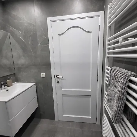Homestay Eden's Private - European Quarter *