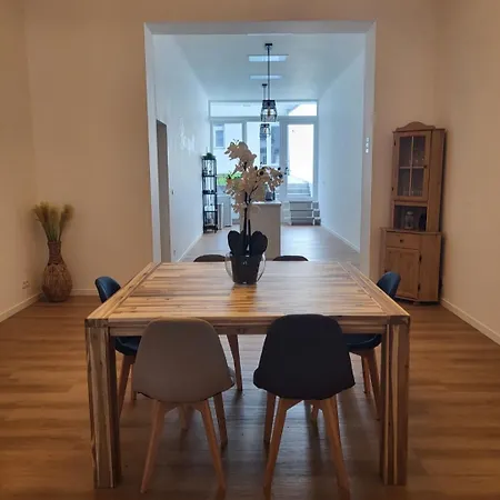 Eden's Private - European Quarter Homestay Brussels